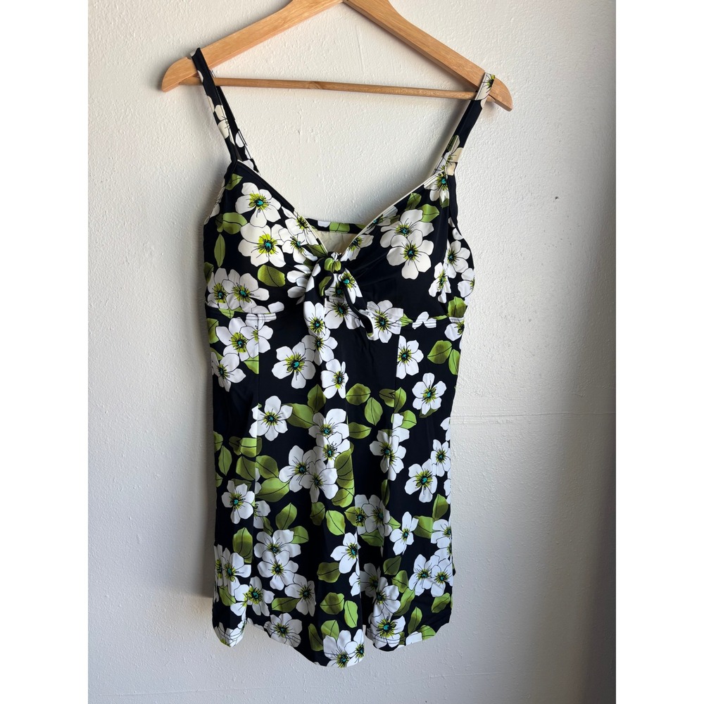 Fit 4 U Floral Swim‎ Dress Black White Green Plus Size 18W A220958